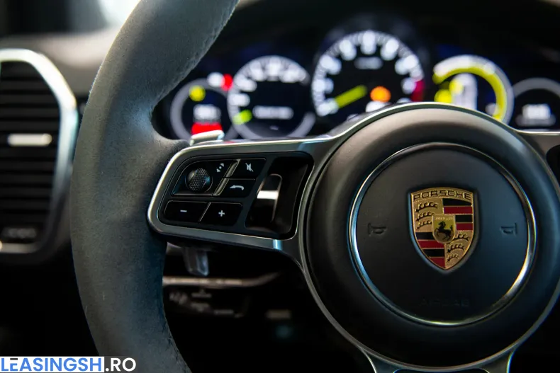Porsche Cayenne din 2021 cu 48.265 km - oferta POR198431 - foto 21
