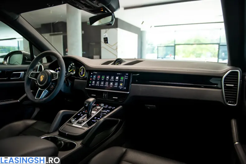 Porsche Cayenne din 2021 cu 48.265 km - oferta POR198431 - foto 30