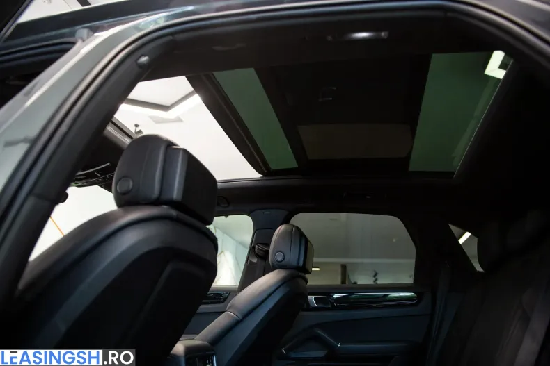 Porsche Cayenne din 2021 cu 48.265 km - oferta POR198431 - foto 32
