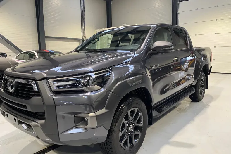 Toyota Hilux din 2025 cu 10 km - oferta TOY198432 - foto 8