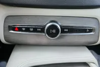 Volvo XC90 din 2023 cu 51.085 km - oferta VOL198433 - foto 14