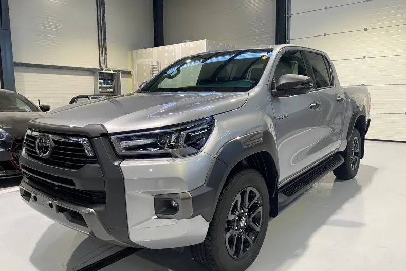 Toyota Hilux din 2025 cu 10 km - oferta TOY198434 - foto 8