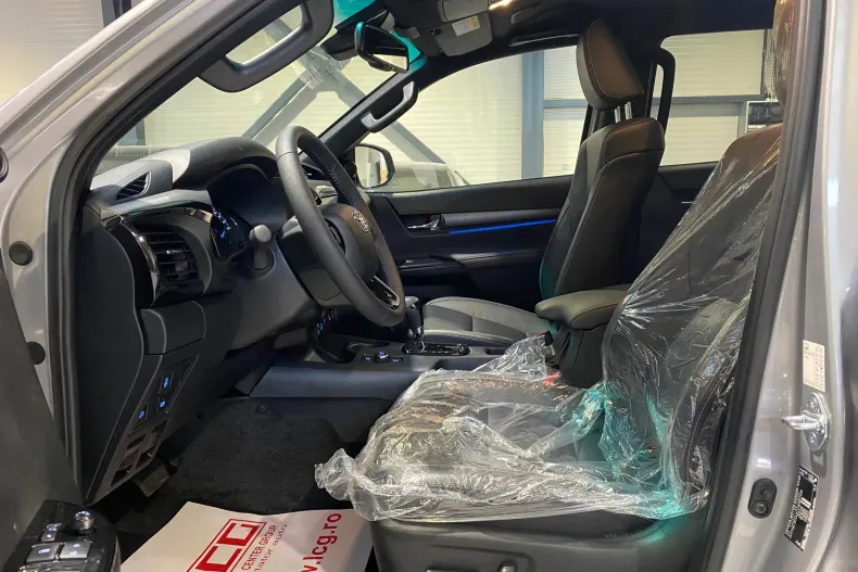 Toyota Hilux din 2025 cu 10 km - oferta TOY198434 - foto 11
