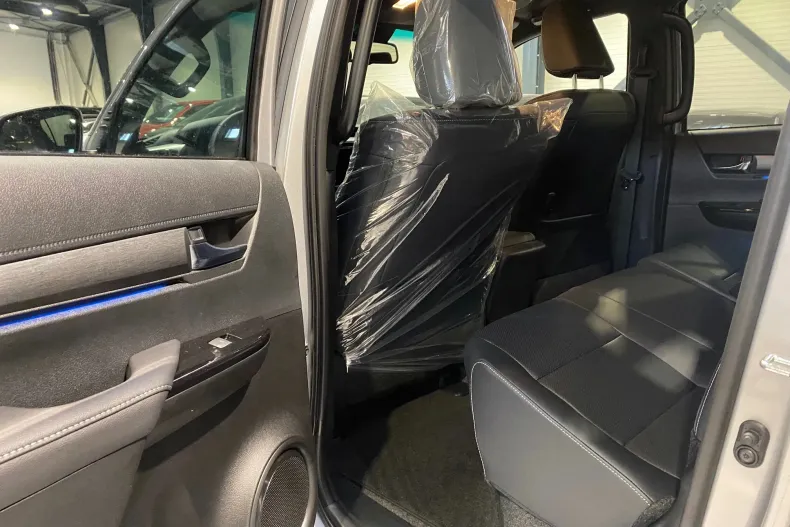 Toyota Hilux din 2025 cu 10 km - oferta TOY198434 - foto 17