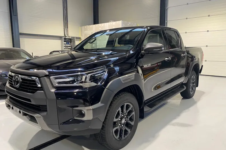 Toyota Hilux din 2025 cu 10 km - oferta TOY198435 - foto 8