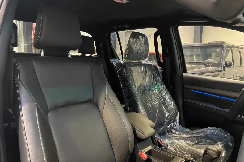 Toyota Hilux din 2025 cu 10 km - oferta TOY198435 - foto 15