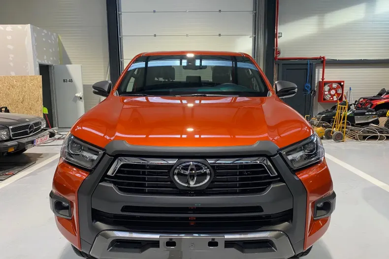 Toyota Hilux din 2025 cu 10 km - oferta TOY198436 - foto 9