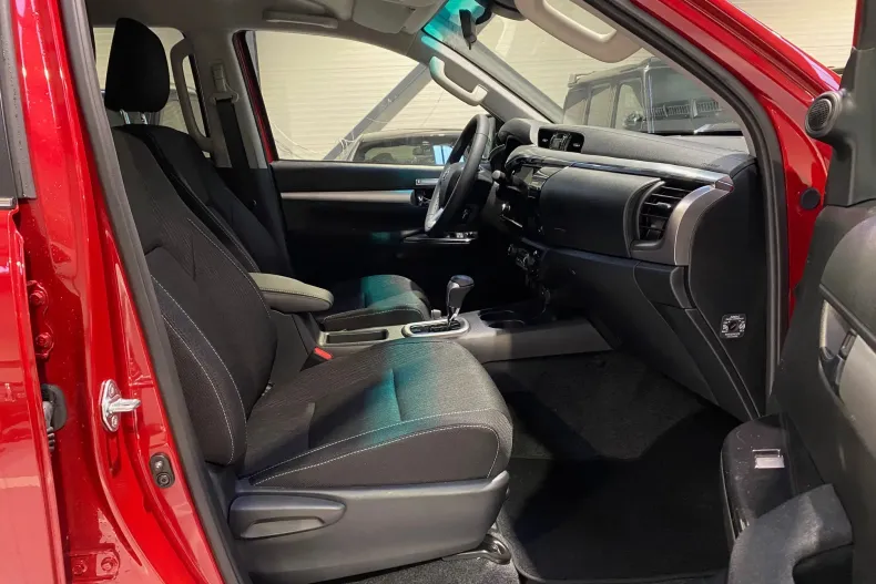 Toyota Hilux din 2025 cu 10 km - oferta TOY198437 - foto 15