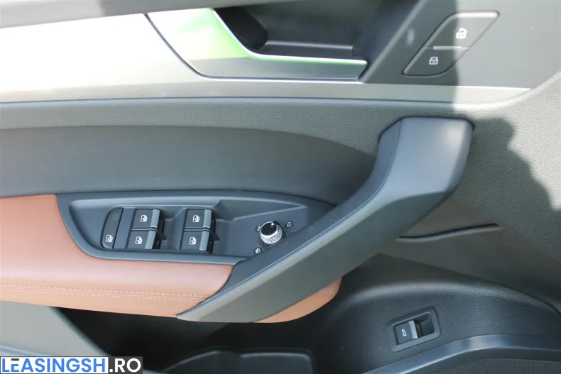 Audi Q5 din 2022 cu 113.359 km - oferta AUD198438 - foto 9