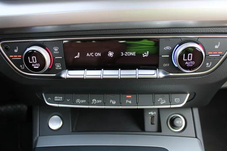 Audi Q5 din 2022 cu 113.359 km - oferta AUD198438 - foto 20