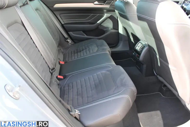 Volkswagen Passat din 2022 cu 134.804 km - oferta VOL198439 - foto 14