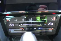 Volkswagen Passat din 2022 cu 134.804 km - oferta VOL198439 - foto 20