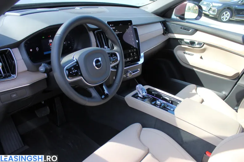 Volvo XC90 din 2025 cu 5 km - oferta VOL198441 - foto 9