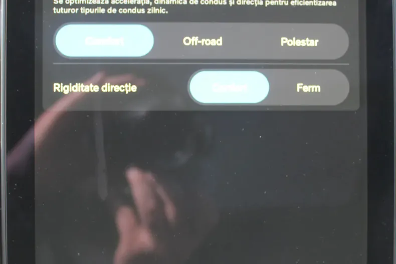 Volvo XC90 din 2025 cu 5 km - oferta VOL198441 - foto 18