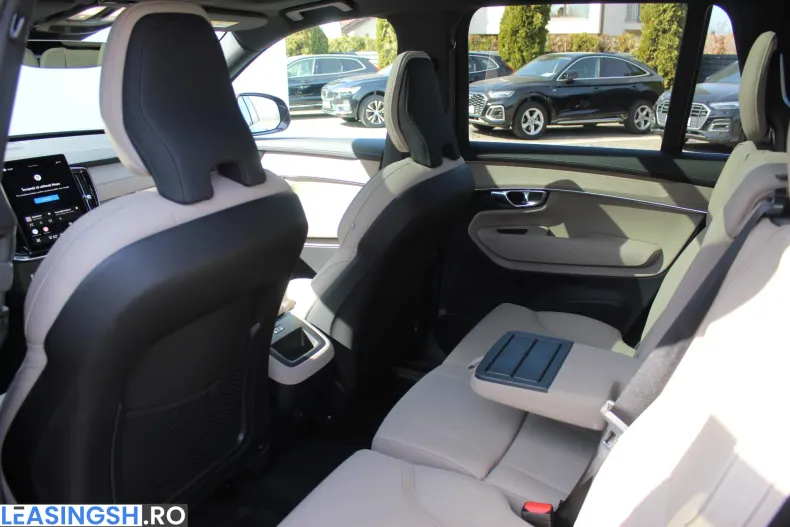 Volvo XC90 din 2025 cu 5 km - oferta VOL198441 - foto 30