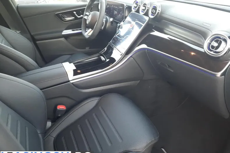 Mercedes-Benz GLC din 2025 cu 6.000 km - oferta MER198443 - foto 13