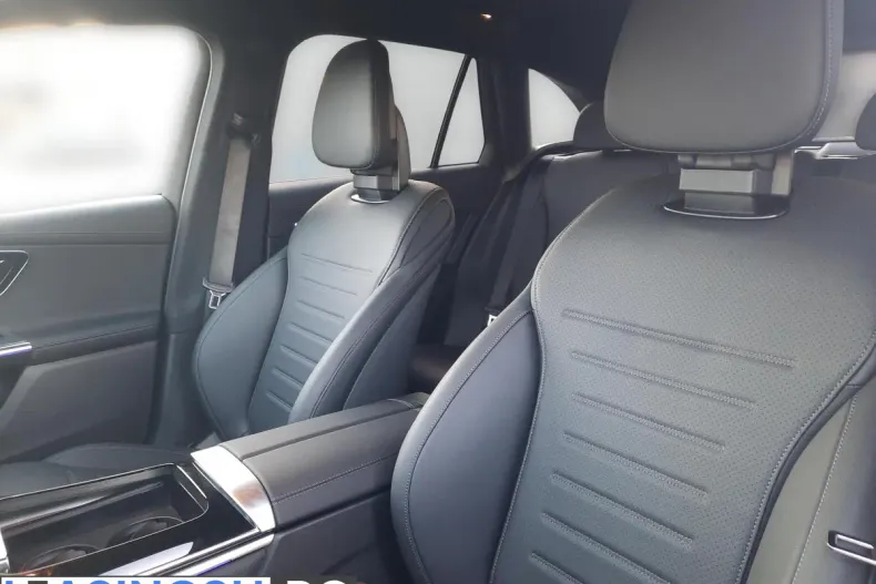 Mercedes-Benz GLC din 2025 cu 6.000 km - oferta MER198443 - foto 14