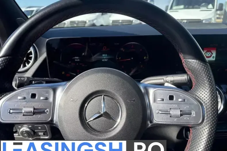 Mercedes-Benz GLA din 2023 cu 40.783 km - oferta MER198445 - foto 10