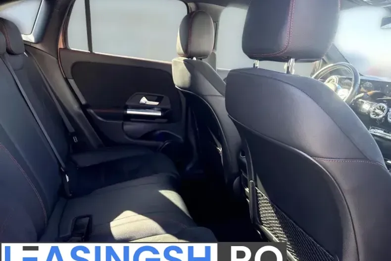 Mercedes-Benz GLA din 2023 cu 40.783 km - oferta MER198445 - foto 14