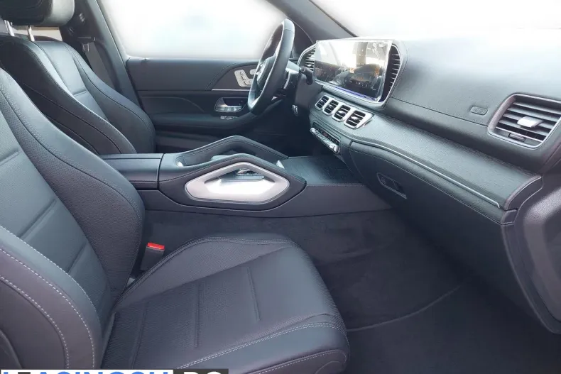 Mercedes-Benz GLE din 2025 cu 6.000 km - oferta MER198448 - foto 13