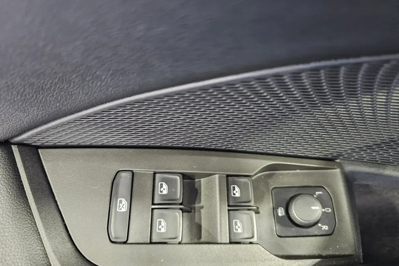 Skoda Octavia din 2022 cu 41.538 km - oferta SKO198457 - foto 5