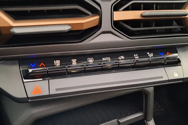 Dacia Bigster din 2025 cu 8.311 km - oferta DAC198461 - foto 8