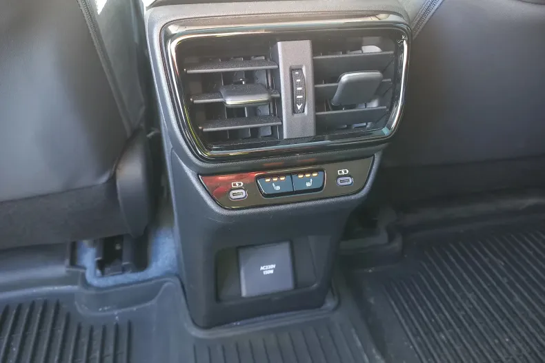 Lexus RZ din 2023 cu 20.479 km - oferta LEX198463 - foto 13