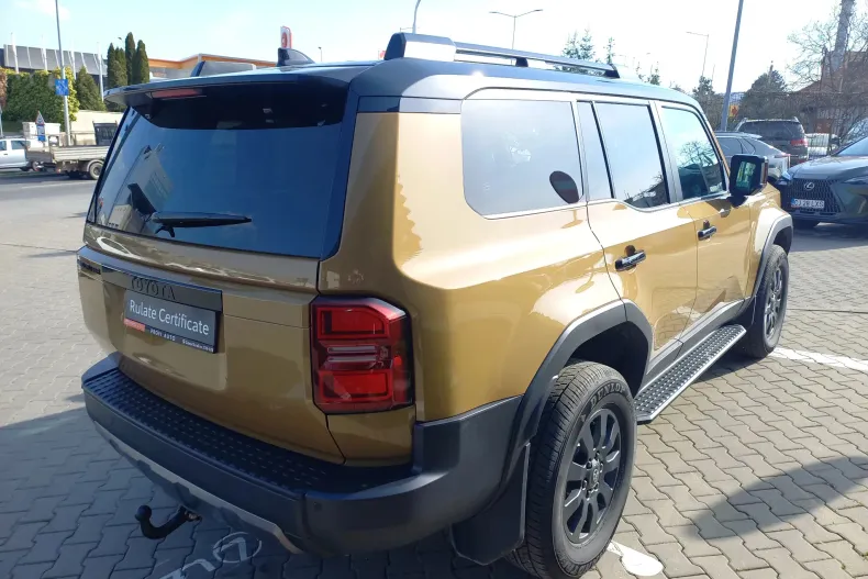 Toyota Land Cruiser din 2024 cu 6.313 km - oferta TOY198464 - foto 5