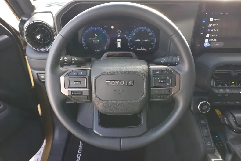 Toyota Land Cruiser din 2024 cu 6.313 km - oferta TOY198464 - foto 24