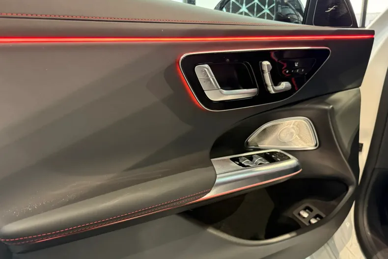 Mercedes-Benz E 53 AMG (Clasa E) din 2025 cu 19.500 km - oferta MER198471 - foto 22