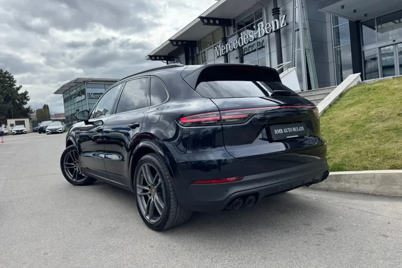 Porsche Cayenne din 2021 cu 62.391 km - oferta POR198472 - foto 4