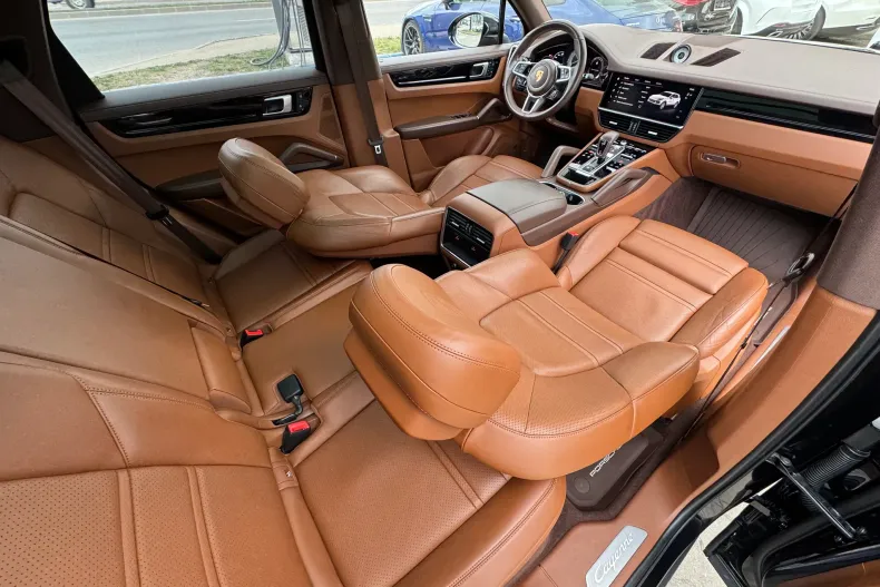 Porsche Cayenne din 2021 cu 62.391 km - oferta POR198472 - foto 9