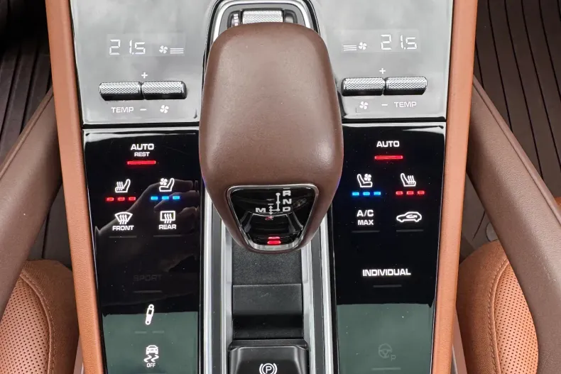 Porsche Cayenne din 2021 cu 62.391 km - oferta POR198472 - foto 31