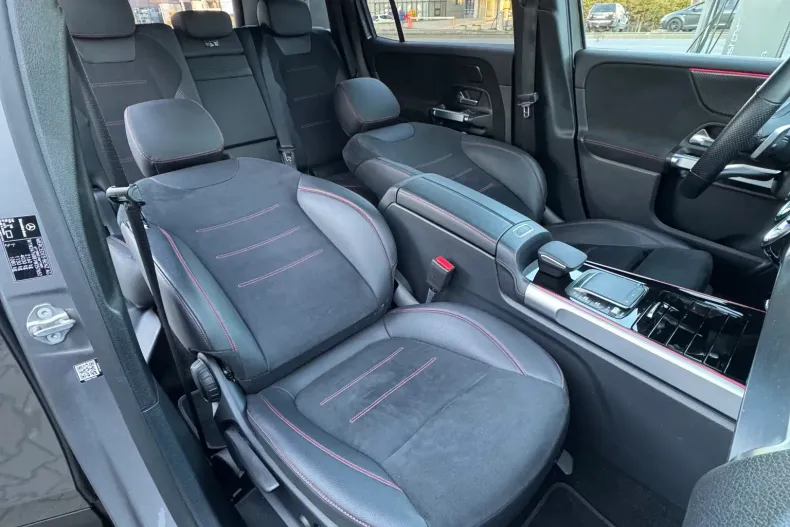 Mercedes-Benz GLB din 2022 cu 37.169 km - oferta MER198473 - foto 12