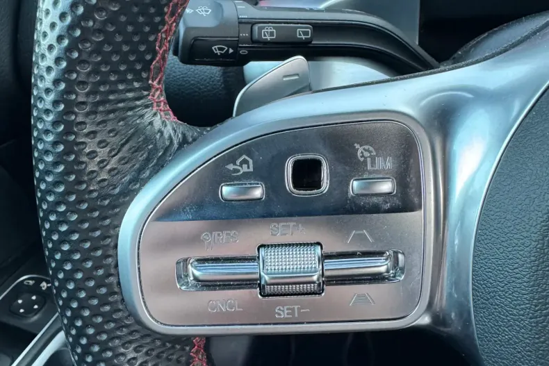 Mercedes-Benz GLB din 2022 cu 37.169 km - oferta MER198473 - foto 24