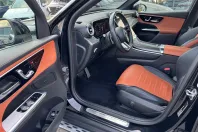 Mercedes-Benz GLC din 2023 cu 59.285 km - oferta MER198474 - foto 4