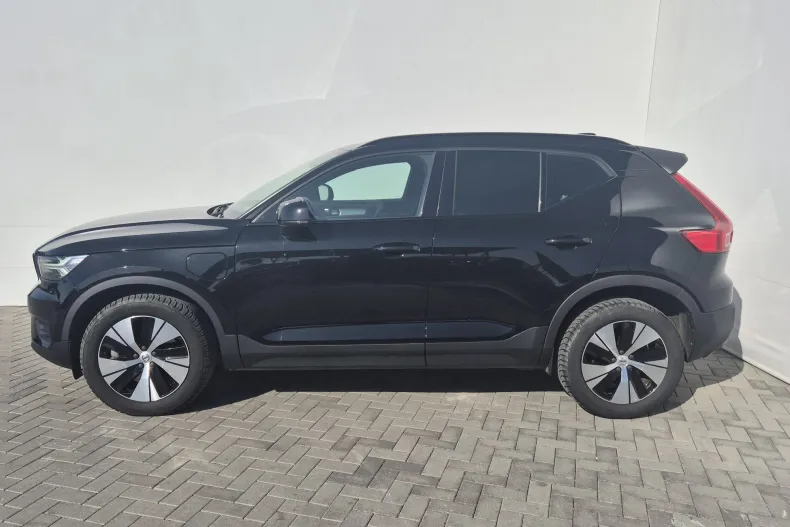 Volvo XC40 din 2020 cu 90.357 km - oferta VOL198487 - foto 2