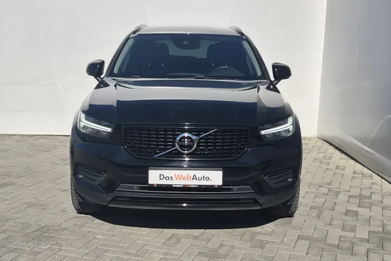 Volvo XC40 din 2020 cu 90.357 km - oferta VOL198487 - foto 8