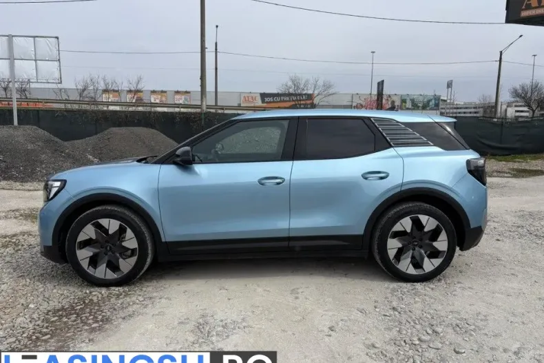 Ford Explorer din 2024 cu 27.745 km - oferta FOR198495 - foto 7