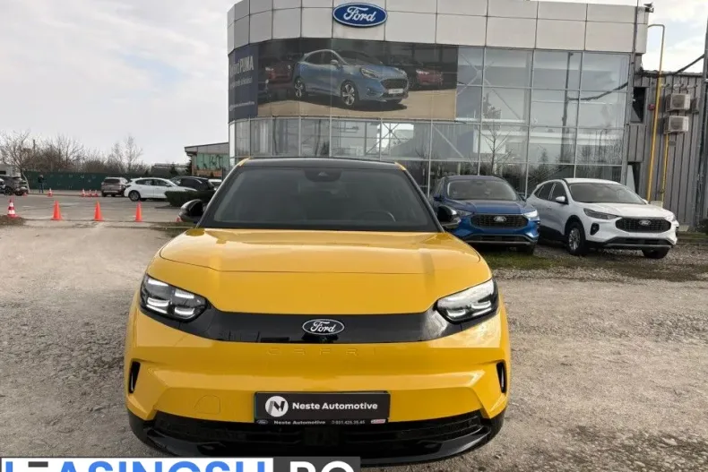 Ford Capri din 2024 cu 19.040 km - oferta FOR198499 - foto 6