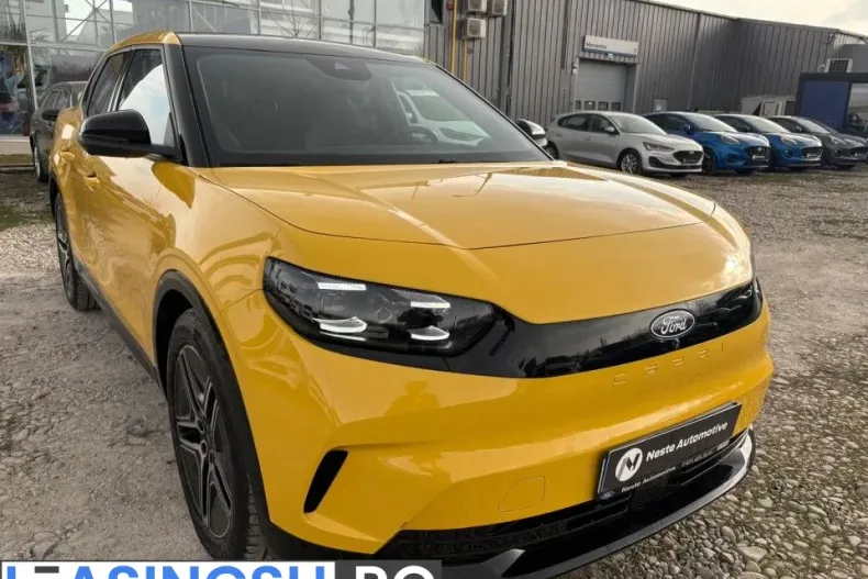 Ford Capri din 2024 cu 19.040 km - oferta FOR198499 - foto 8