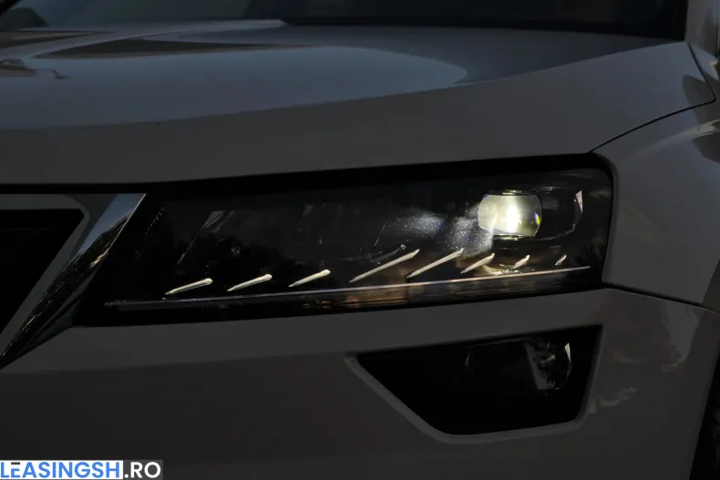 Skoda Karoq din 2021 cu 175.953 km - oferta SKO198500 - foto 9