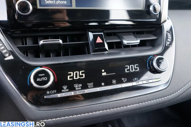 Toyota Corolla din 2021 cu 43.128 km - oferta TOY198513 - foto 20