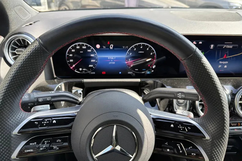 Mercedes-Benz GLA din 2025 cu 19.707 km - oferta MER198518 - foto 12