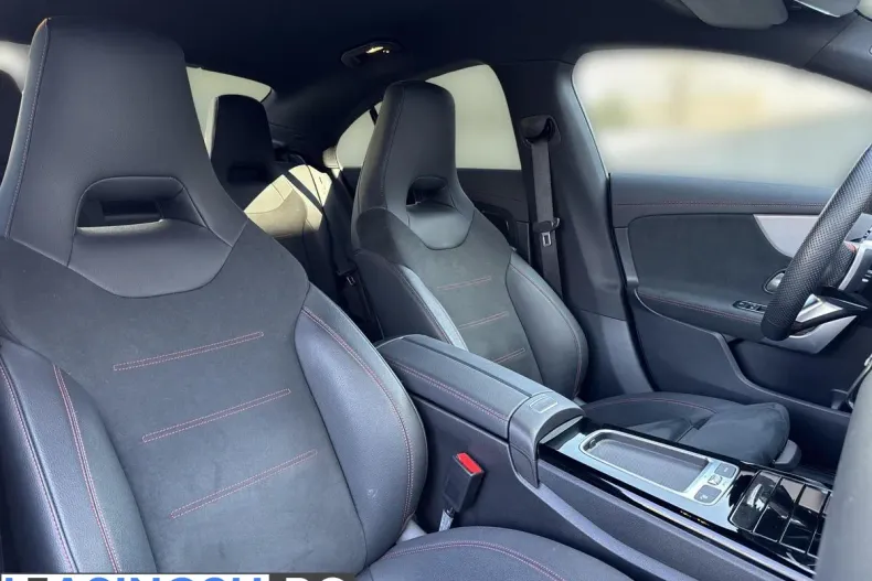Mercedes-Benz CLA 250 (Clasa CLA) din 2024 cu 16.200 km - oferta MER198519 - foto 18