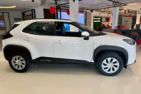 Toyota Yaris Cross din 2026 cu 10 km - oferta TOY198523 - foto 2