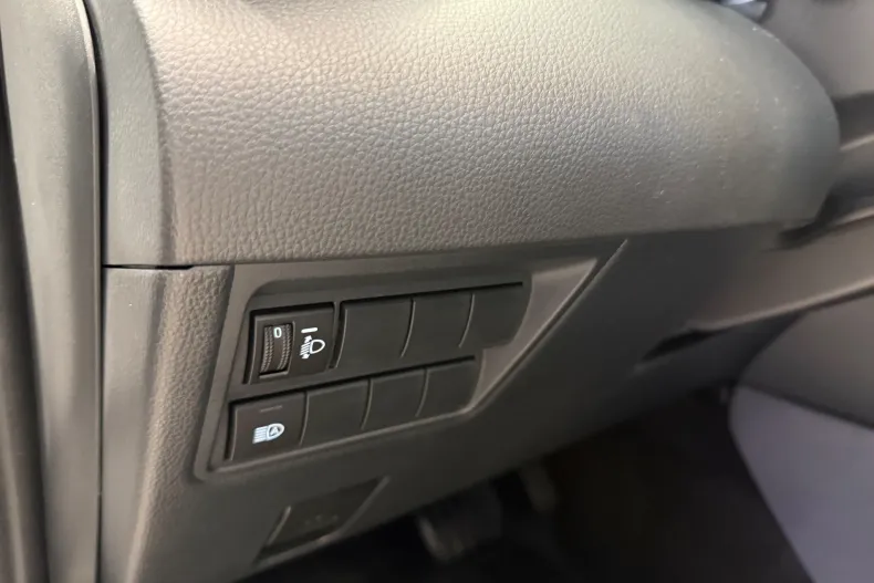 Toyota Yaris Cross din 2026 cu 10 km - oferta TOY198523 - foto 20