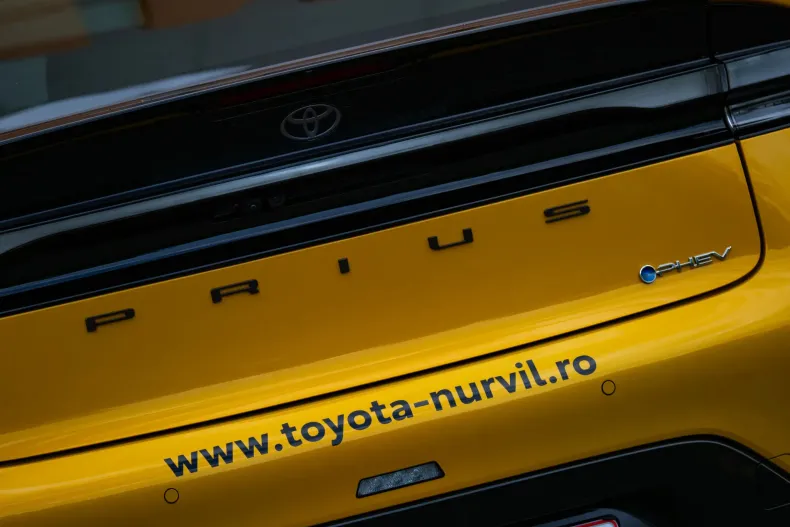 Toyota Prius din 2023 cu 20.000 km - oferta TOY198524 - foto 17