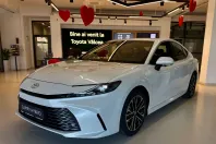 Toyota Camry din 2025 cu 10 km - oferta TOY198529 - foto 1