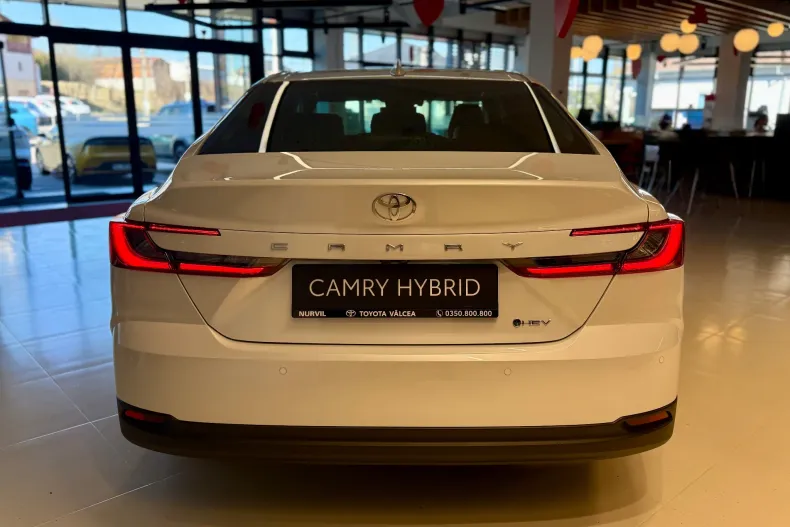 Toyota Camry din 2025 cu 10 km - oferta TOY198529 - foto 7